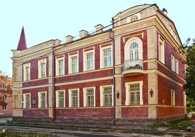 Краеведческий музей г. Ломоносова.